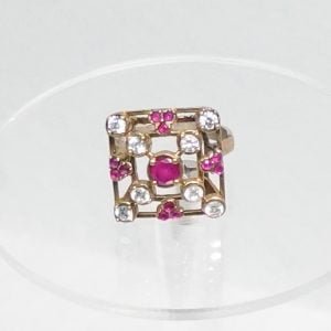 Anillo Cuadrado Rubí Circonita