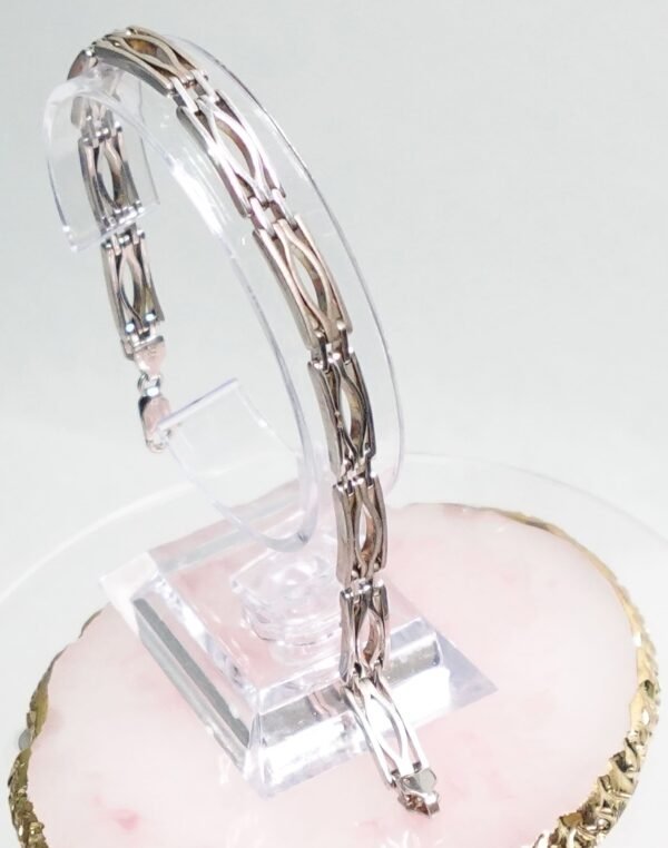 pulsera hombre modelo ojales